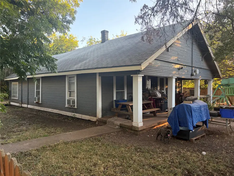 112 E Indiana Avenue, Midlothian, TX 76065 - #3