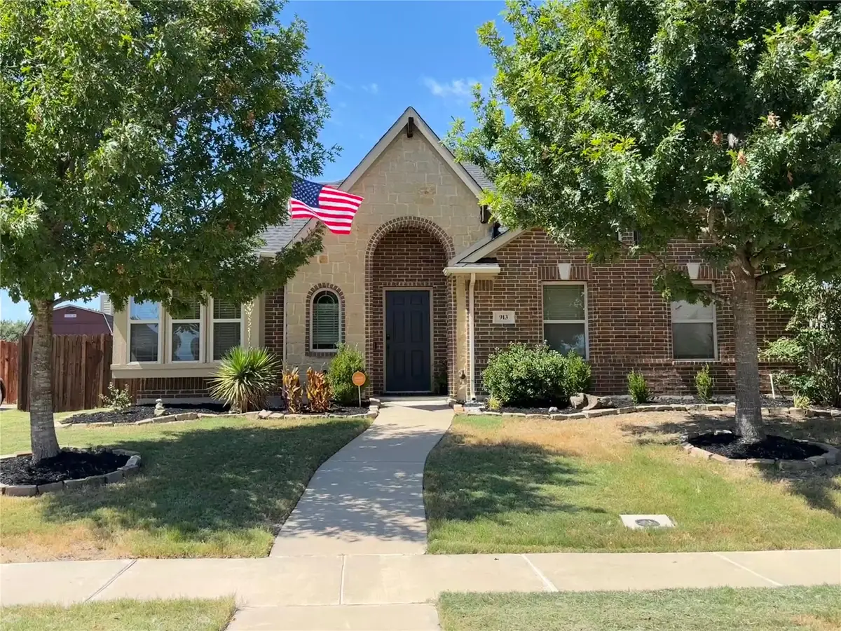 913 Mill Pond Drive, Midlothian, TX 76065 - #1