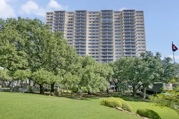 3883 Turtle Creek Boulevard #1717, Dallas, TX 75219
