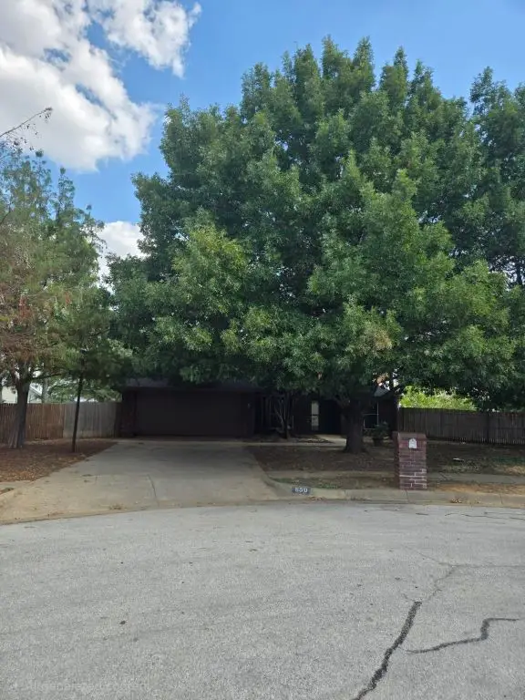 850 Valley View Court, Burleson, TX 76028 - #1
