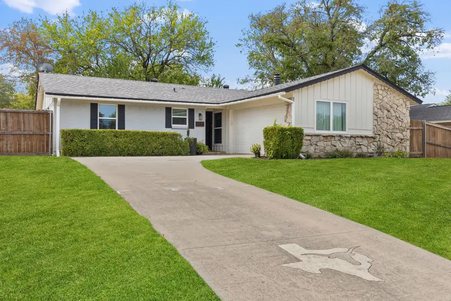3016 Briarwood Drive, Plano, TX 75074 - #2