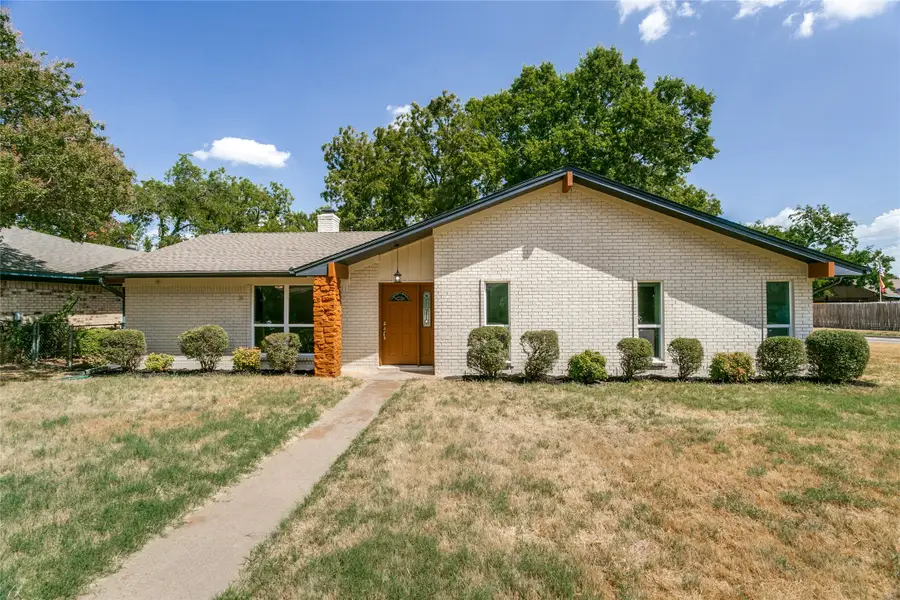 1909 Plymouth Court, Arlington, TX 76013 - #2