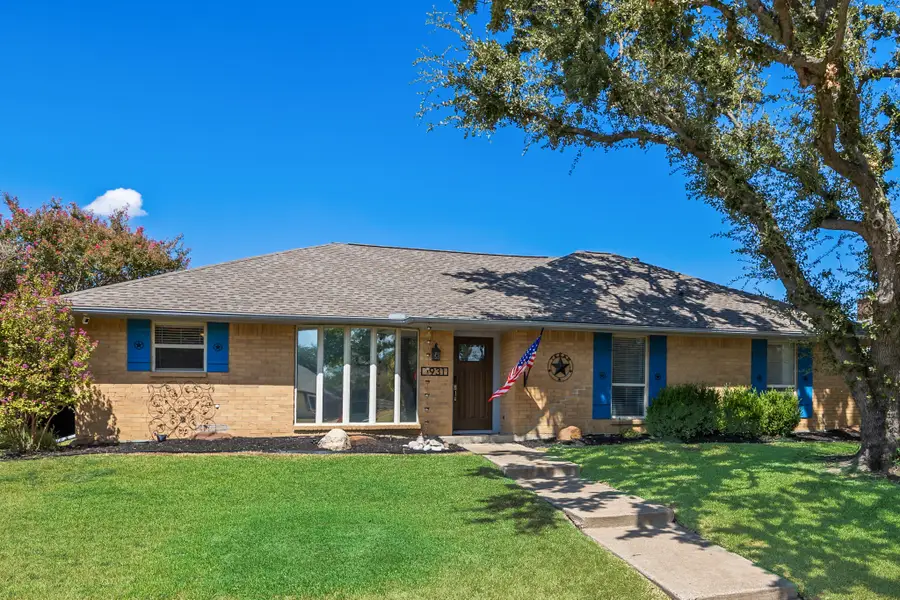 1931 Robin Meadow Drive, Carrollton, TX 75007 - #2