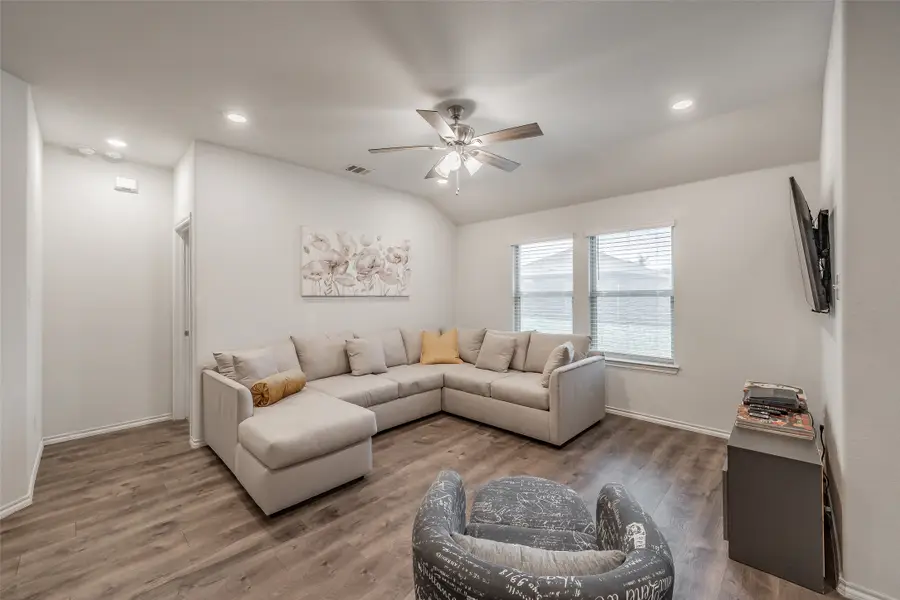 716 Alton Drive, Aubrey, TX 76227 - #3