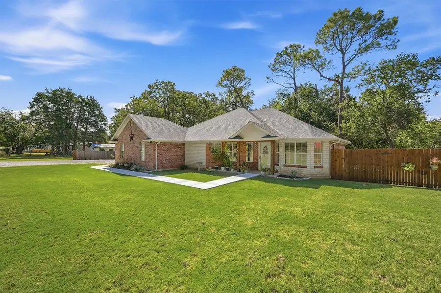 173 Graves Circle, Pottsboro, TX 75076 - #2