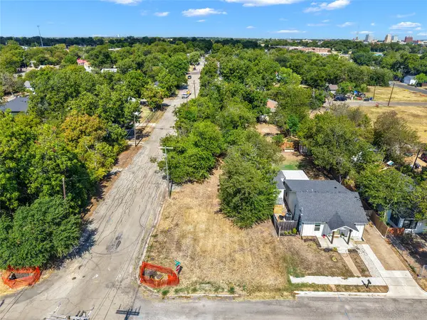 1525 Baylor Avenue E, Waco, TX 76706