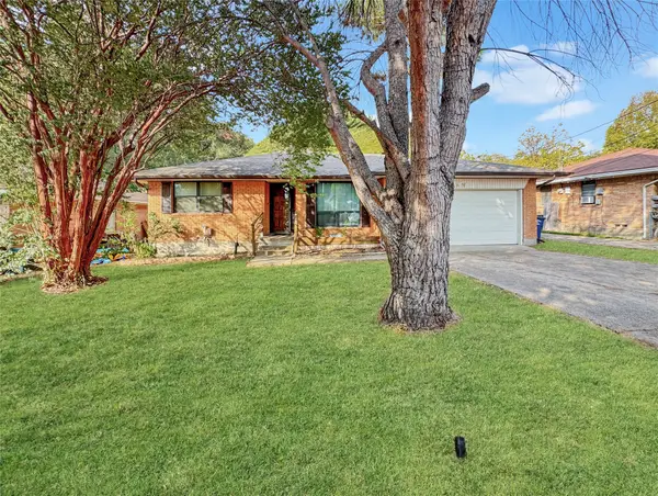 4331 Kolloch Drive, Dallas, TX 75216
