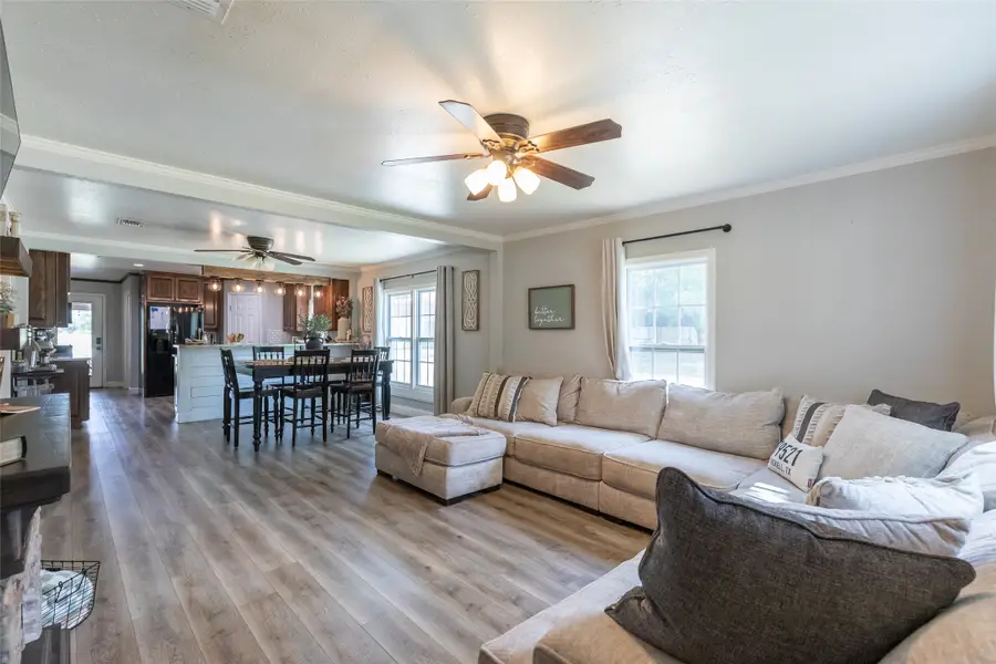 302 Sayles Avenue, Tuscola, TX 79562 - #2