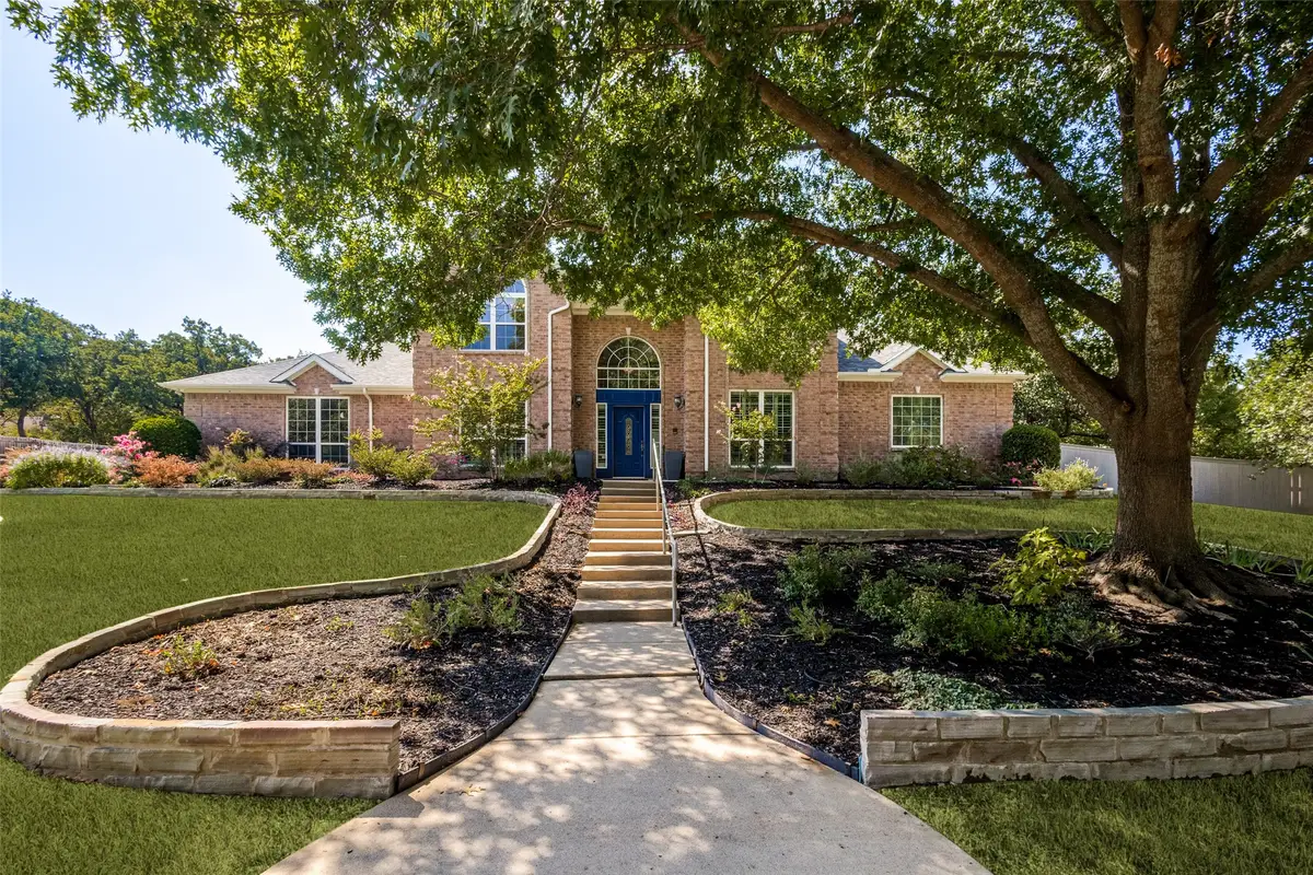 204 E Chapel Downs Drive, Southlake, TX 76092 - #1