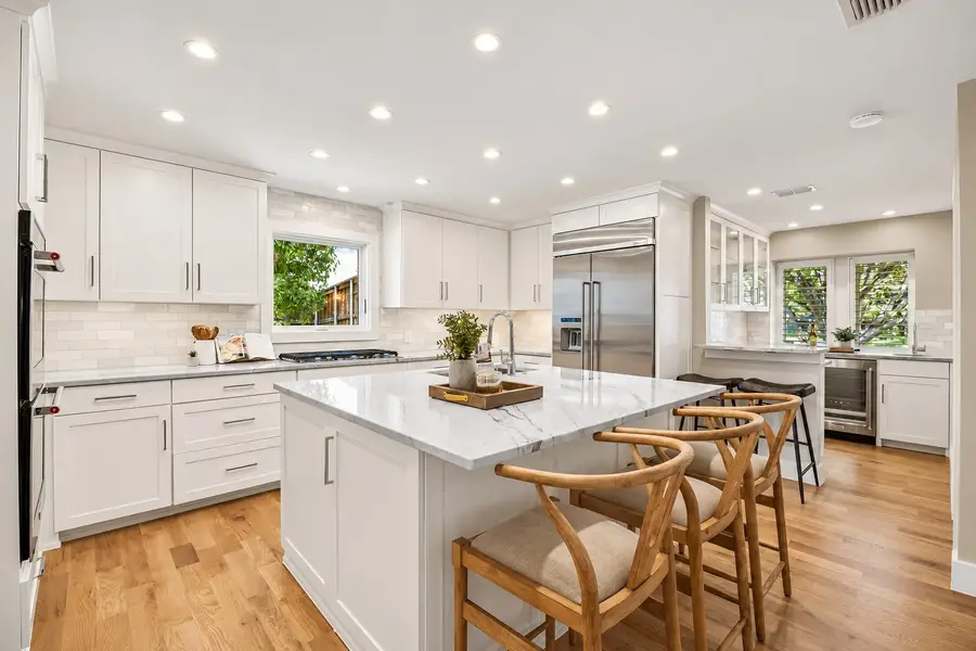 16801 Bradgate Court, Dallas, TX 75248 - #2