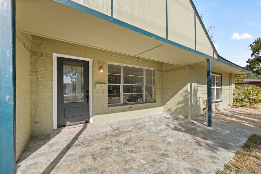 909 15th Street, Grand Prairie, TX 75050 - #3