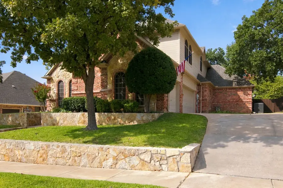 7921 Shady Oaks Drive, North Richland Hills, TX 76182 - #3