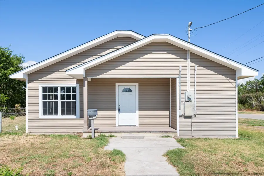 918 Martin Luther King Jr Boulevard, Corsicana, TX 75110 - #3