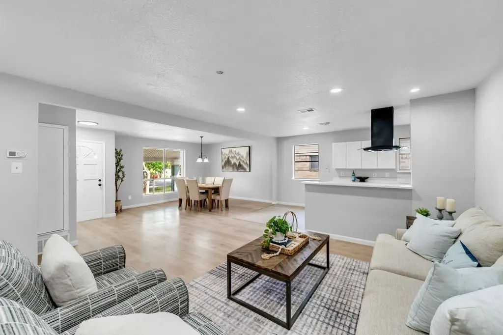 2416 Glacier Street, Irving, TX 75062 - #1