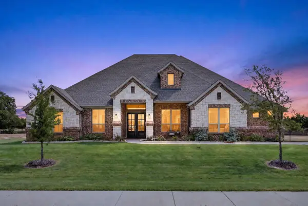 134 Hollingsworth Lane, Glenn Heights, TX 75154