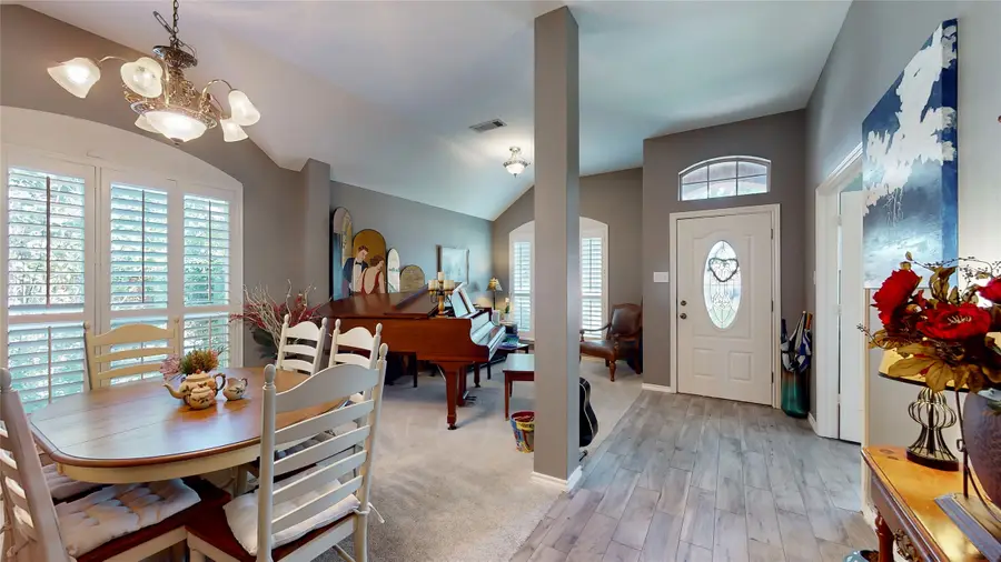 5829 Echo Bluff Drive, Haltom City, TX 76137 - #3
