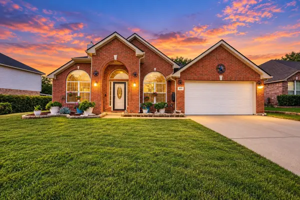 2611 Country Grove Trail, Mansfield, TX 76063
