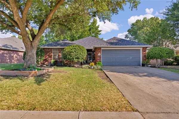 351 Meador Lane, Burleson, TX 76028