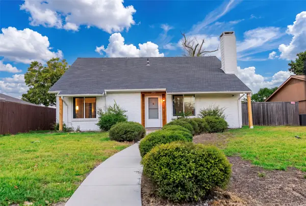 2821 Lancer Lane, Garland, TX 75044