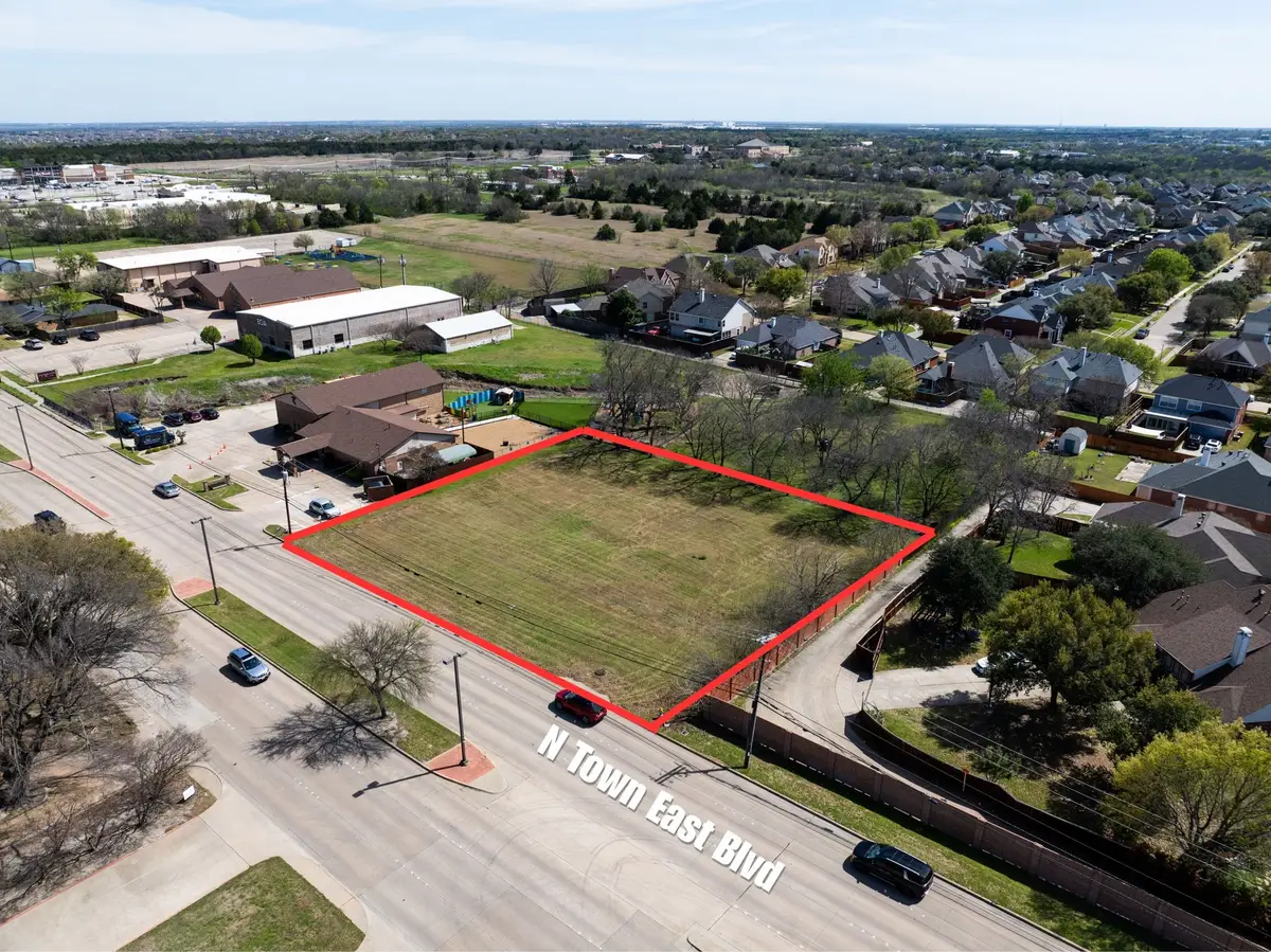 330 Town East, Sunnyvale, TX 75182 - #1