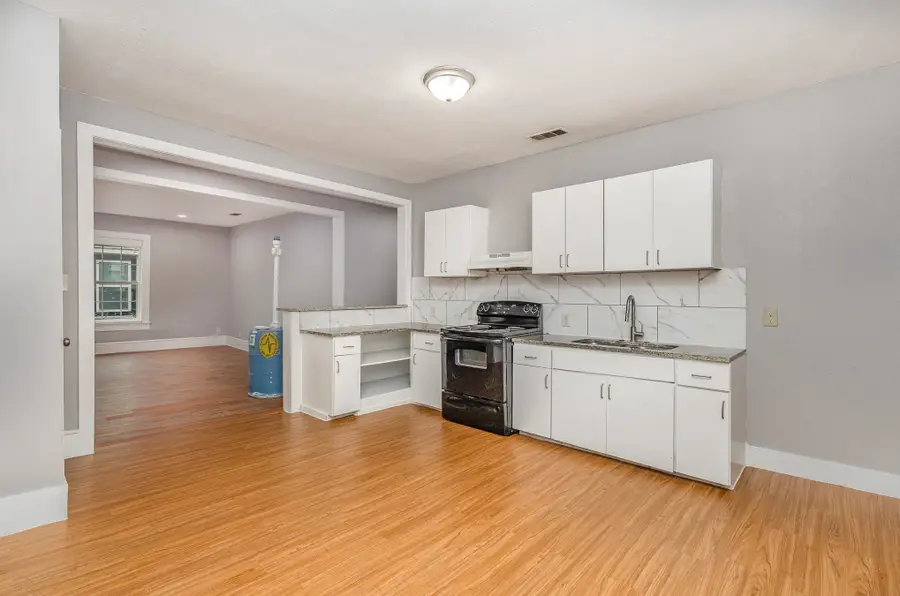 2602 Lenway Street, Dallas, TX 75215 - #3