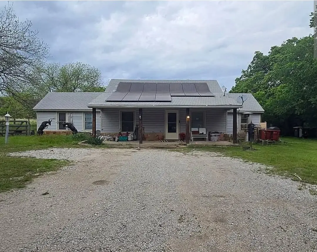 6220 W Highway 199, Springtown, TX 76082 - #1