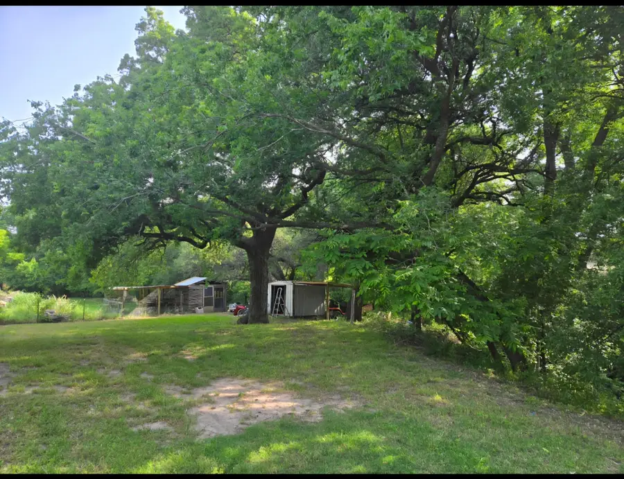 6220 W Highway 199, Springtown, TX 76082 - #2