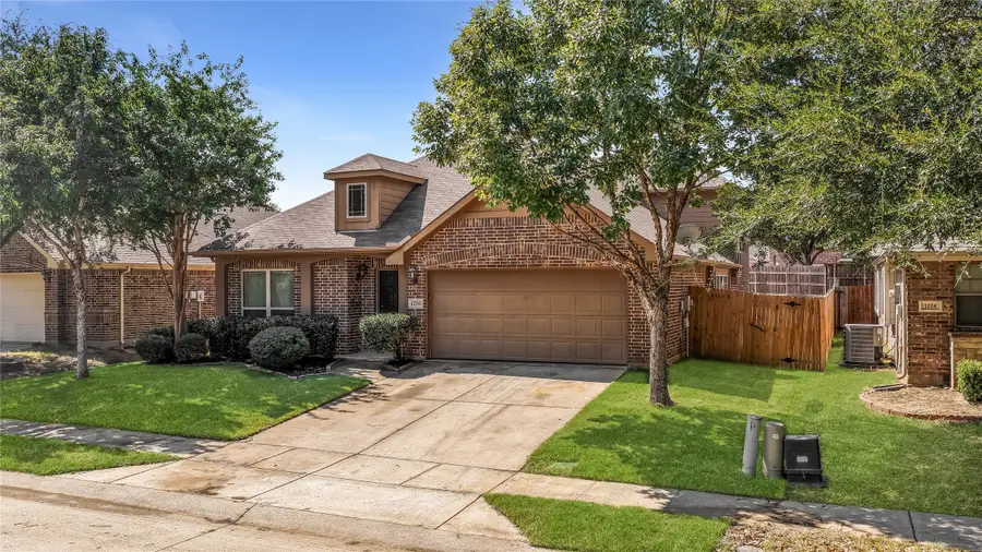 1208 Ponderosa Drive, Aubrey, TX 76227 - #3