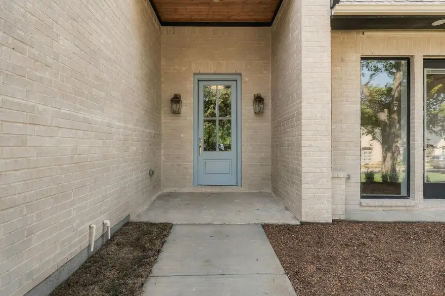 2510 Creekbend Circle, Sherman, TX 75092 - #3