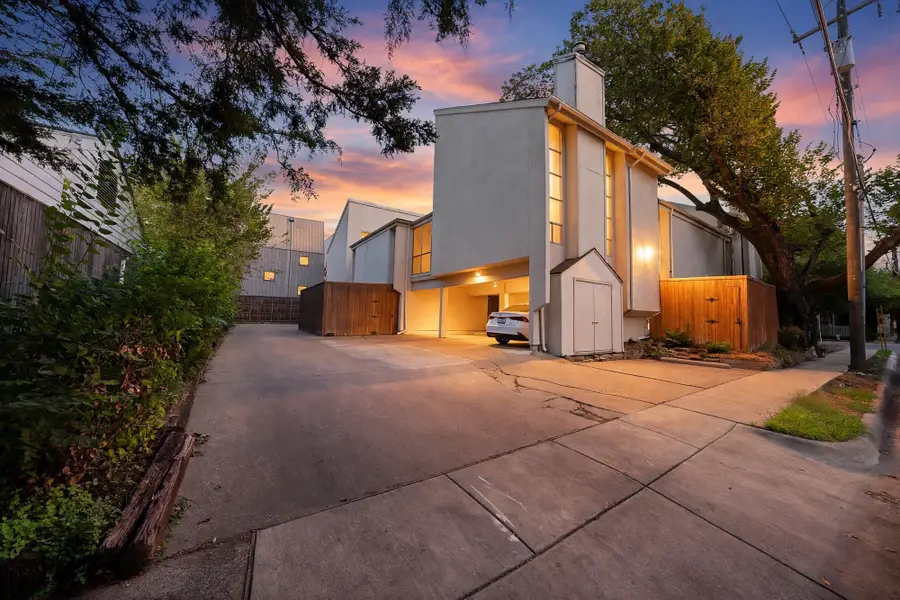4003 Gilbert Avenue #10, Dallas, TX 75219 - #2