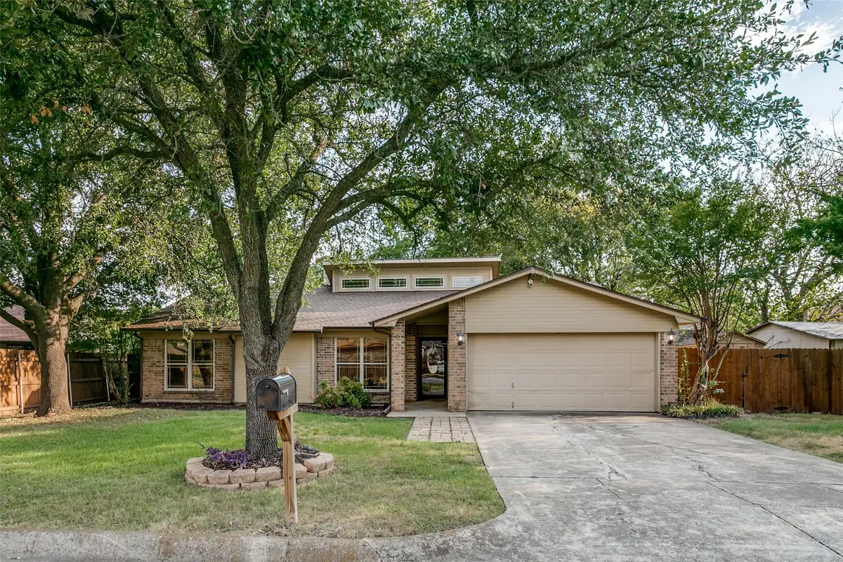 904 Dewey Scott Street, Benbrook, TX 76126 - #1