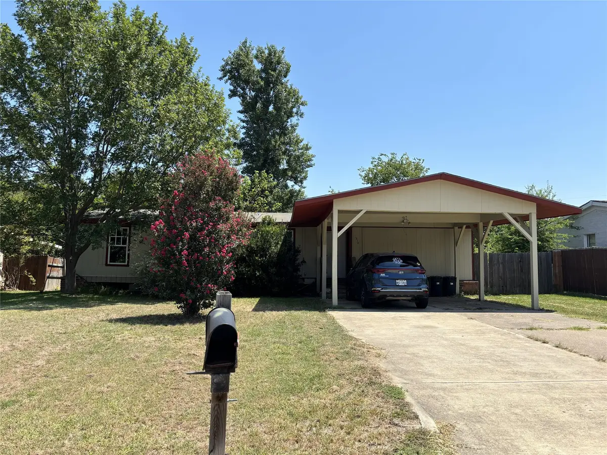 1314 Honeysuckle Drive, Mansfield, TX 76063 - #1