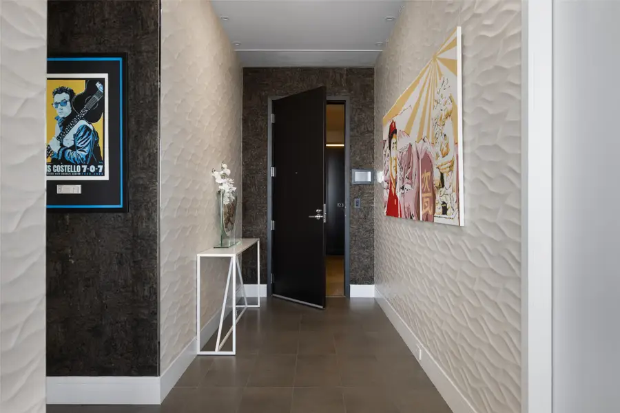 2408 Victory Park Lane #1240, Dallas, TX 75219 - #3