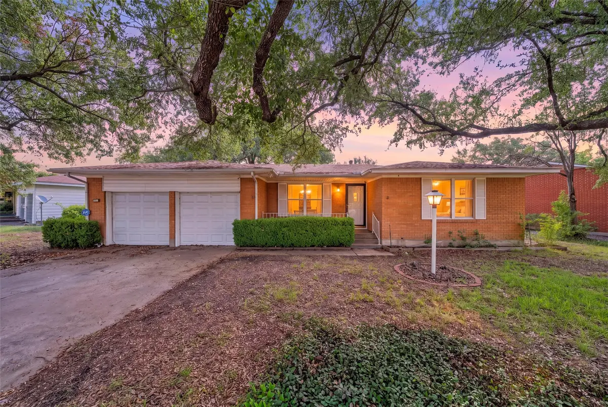 2113 La Porte, Waco, TX 76710 - #1