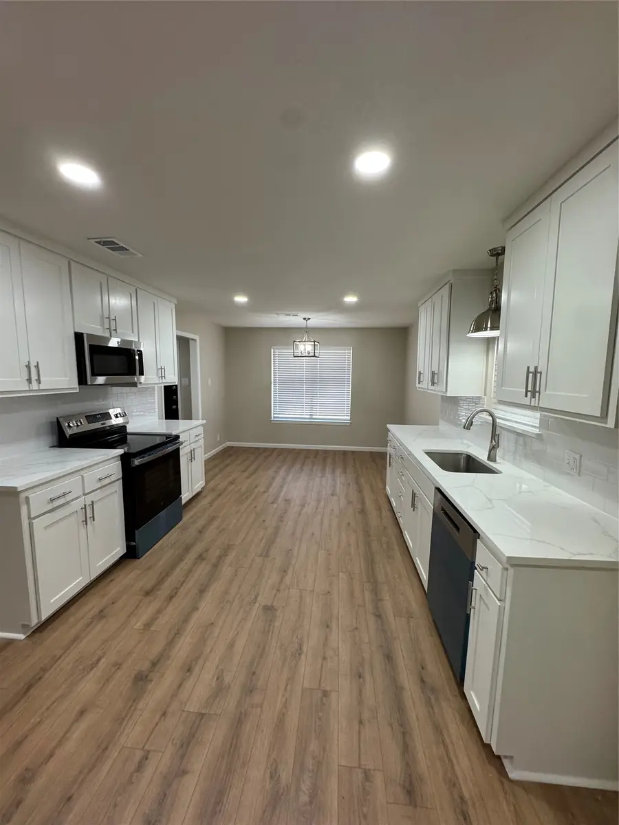 614 W Woodard Street, Denison, TX 75020 - #3
