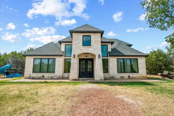 4408 Veal Station Road, Weatherford, TX 76085