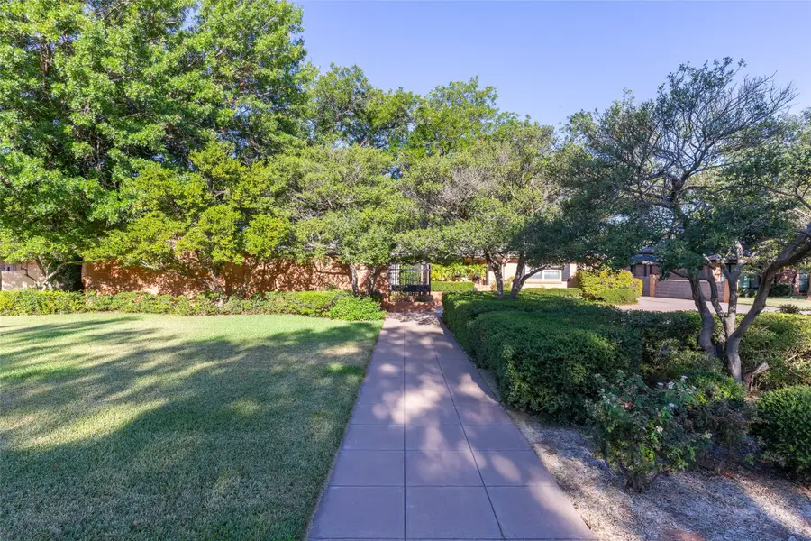 1410 Tanglewood Road, Abilene, TX 79605 - #2