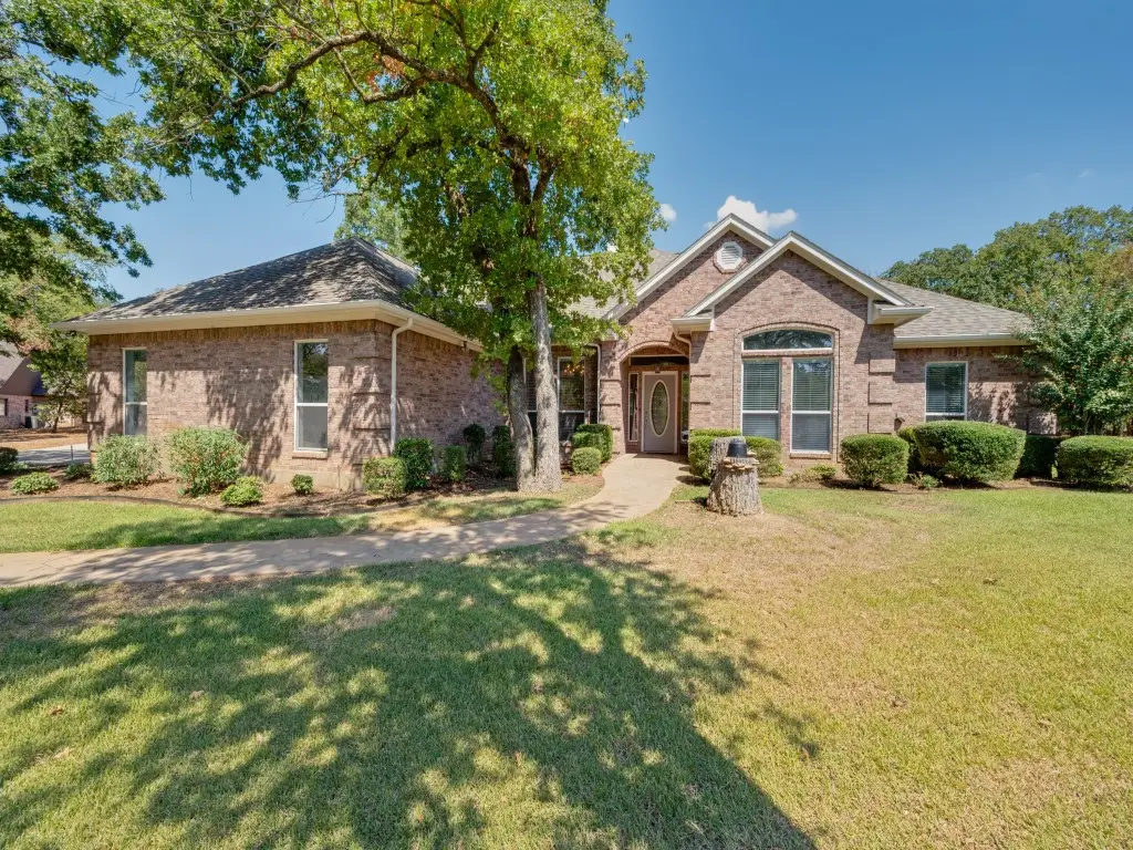5600 Bridle Path, Aubrey, TX 76227 - #1
