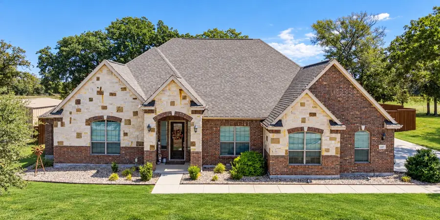 107 Willow Oak Drive, Krugerville, TX 76227 - #2
