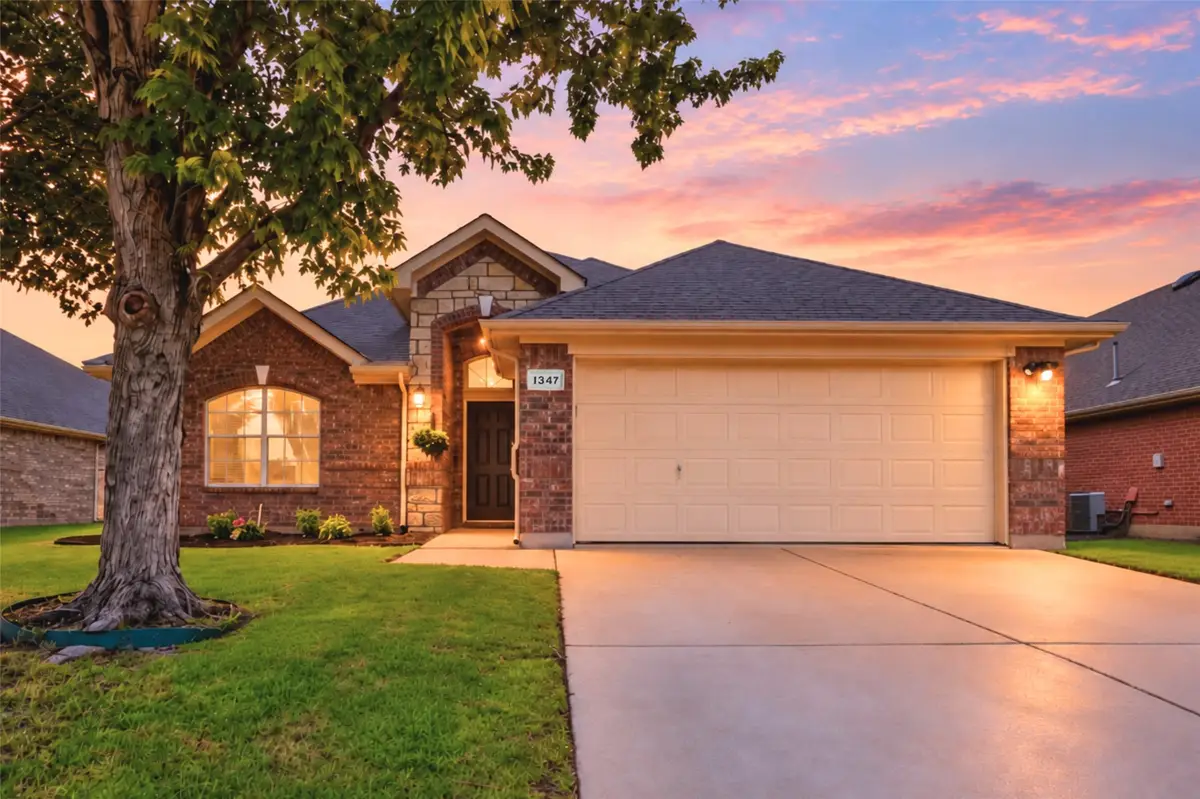 1347 Lake Forest Drive, Grand Prairie, TX 75052 - #1