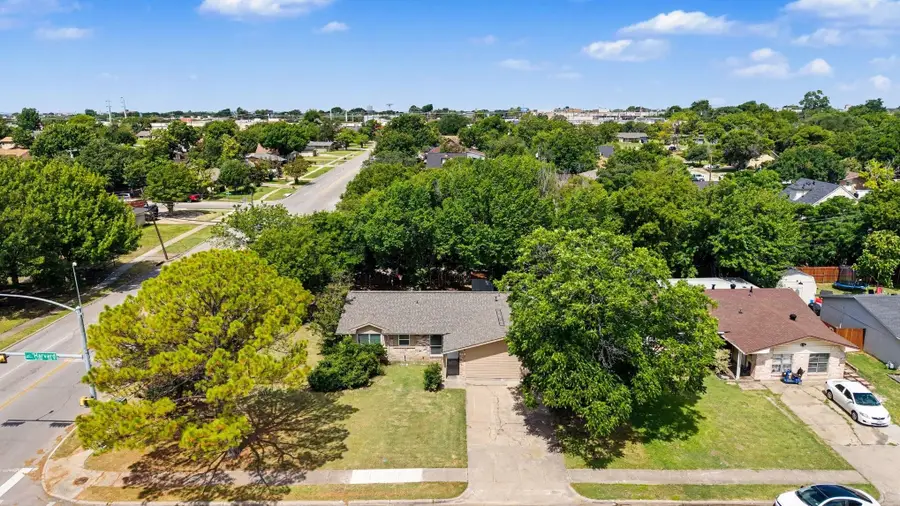 3001 Harvard Street N, Irving, TX 75062 - #2