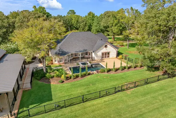 1125 County Road 1401, Jacksonville, TX 75766