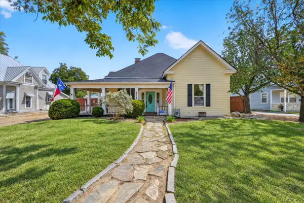 304 E Main Street, Itasca, TX 76055