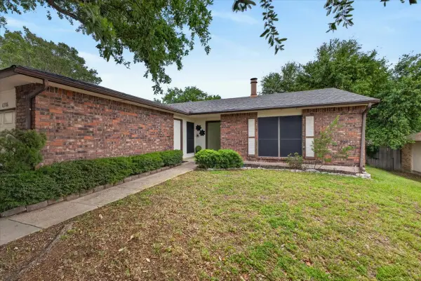 6506 Blackberry Drive, Arlington, TX 76016