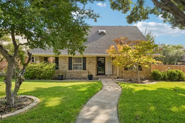 9336 Heatherdale Drive, Dallas, TX 75243