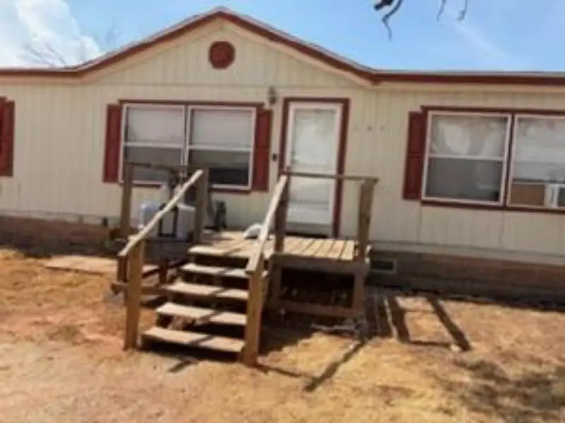 105 Seminole Street, Tye, TX 79563 - #1