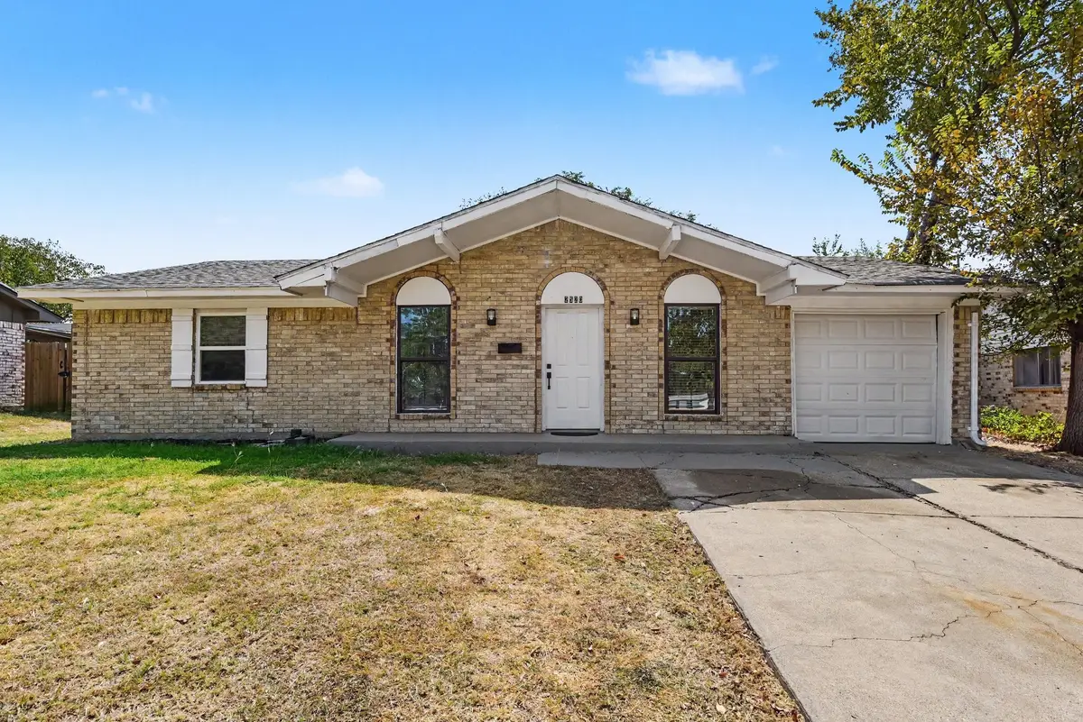 2520 Candleberry Drive, Mesquite, TX 75149 - #1