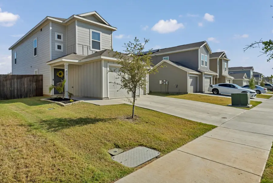 1417 Silver Spruce Lane, Fort Worth, TX 76140 - #2