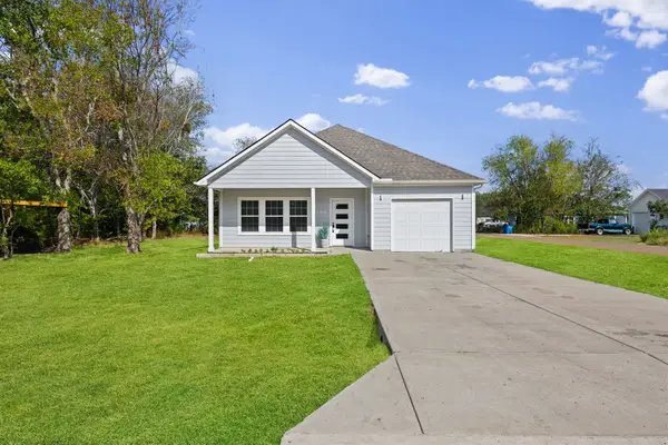 100 Browning Circle, Gun Barrel City, TX 75156