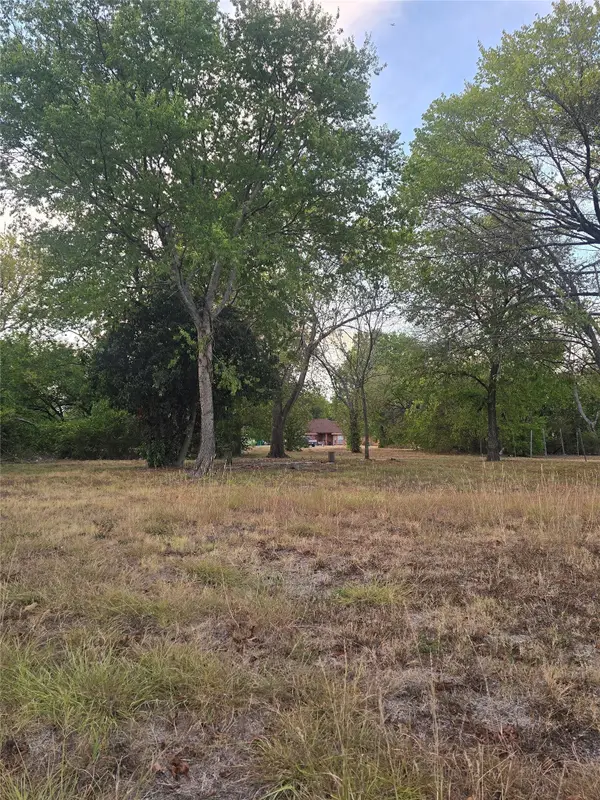 701 Wyatt Street, Waxahachie, TX 75165